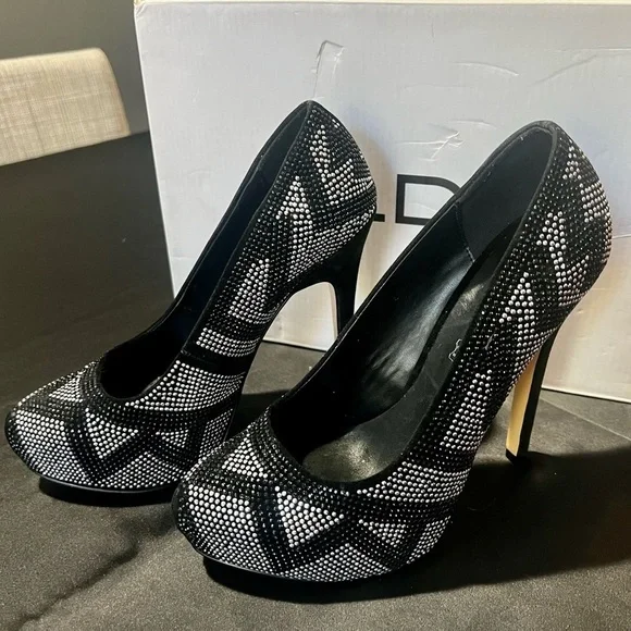 ALDO Chevron Bedazzled Heels​ - Picture 3 of 10